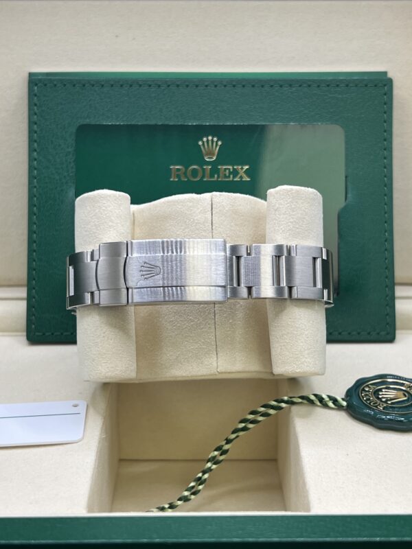 Rolex Oyster Perpetual 34 Stainless Steel Pink Dial 124200