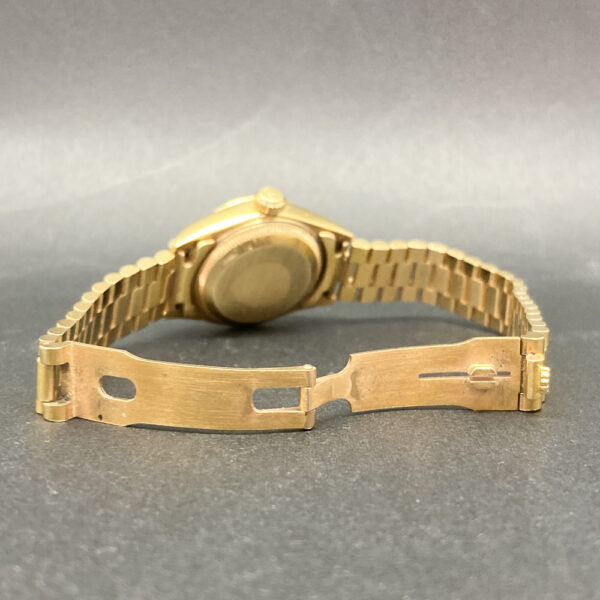 Rolex Lady-Datejust Yellow Gold Champagne Diamond Dial 69178