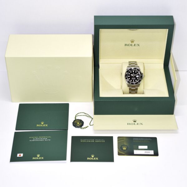 Rolex Submariner Date Stainless Steel Black Dial 126610LN