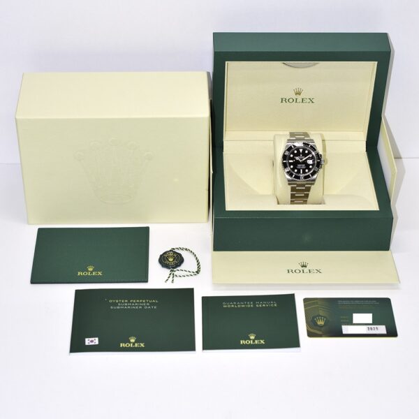 Rolex Submariner Date Steel Black Dial 126610LN Bracelet