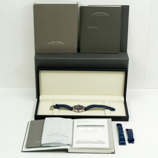 A. Lange & Söhne Saxonia Thin White Gold Blue Dial 205.086 Bracelet