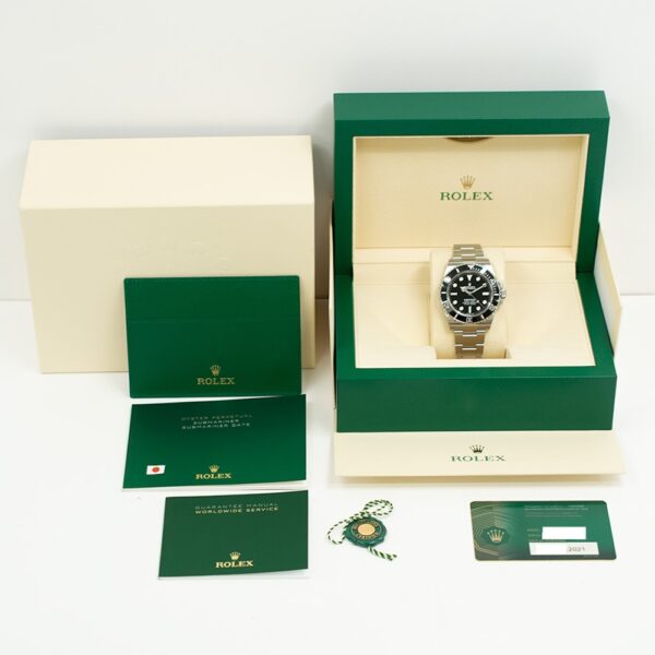 Rolex Submariner (No Date) Stainless Steel Back Dial 124060