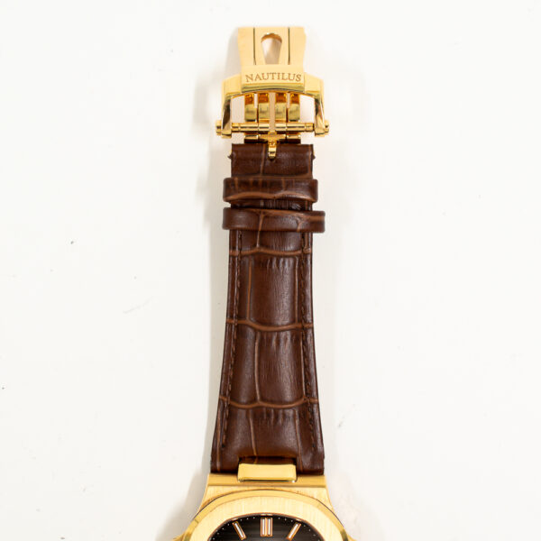 Patek Philippe Nautilus 40mm Rose Gold Black Dial 5712R-001 Bracelet