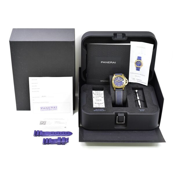 Panerai Submersible Bronzo Blue Dial PAM01074